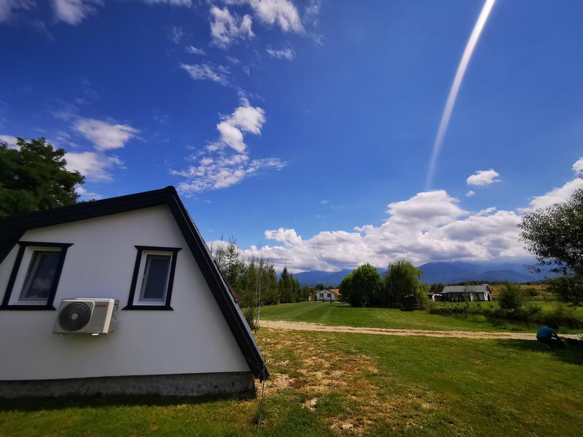 Linistea Muntilor Chalet Porumbacu de Sus Exterior foto